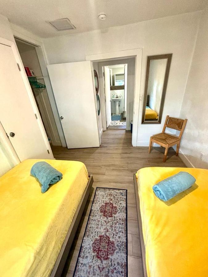 Beach Vibes 2 Bedrooms House Miami Kültér fotó