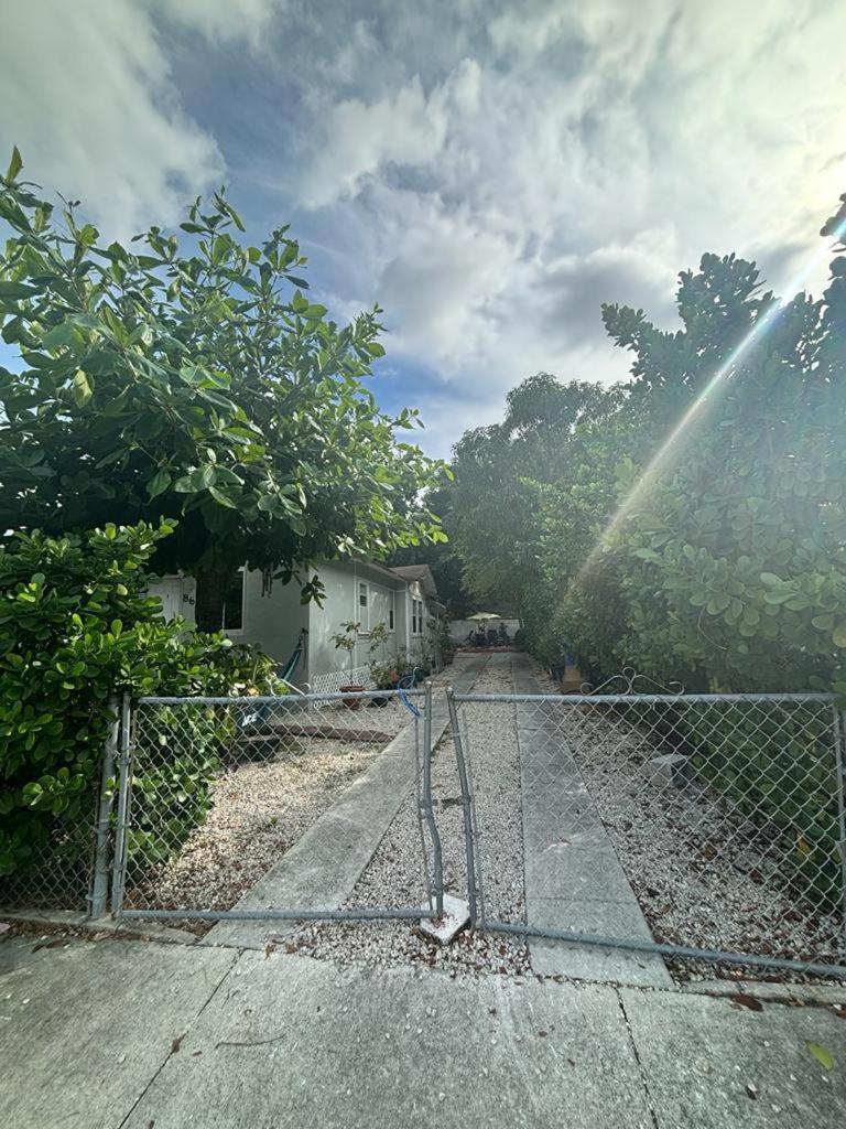Beach Vibes 2 Bedrooms House Miami Kültér fotó